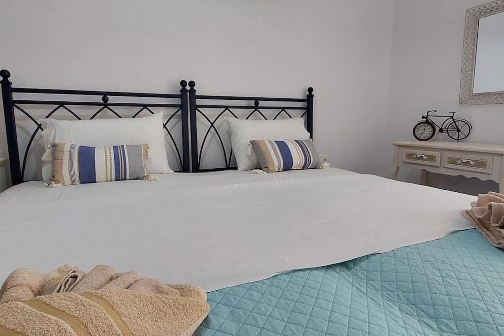 Old Port View Apartment, Διαμέρισμα Στο Κέντρο 2 Υπνοδωματίων Corfu  Exterior foto