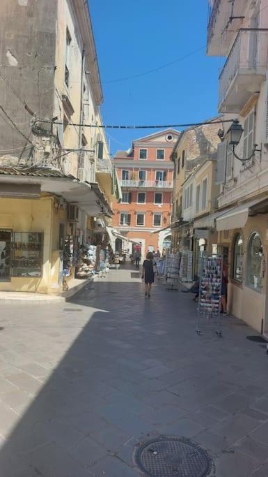 Old Port View Apartment, Διαμέρισμα Στο Κέντρο 2 Υπνοδωματίων Corfu  Exterior foto